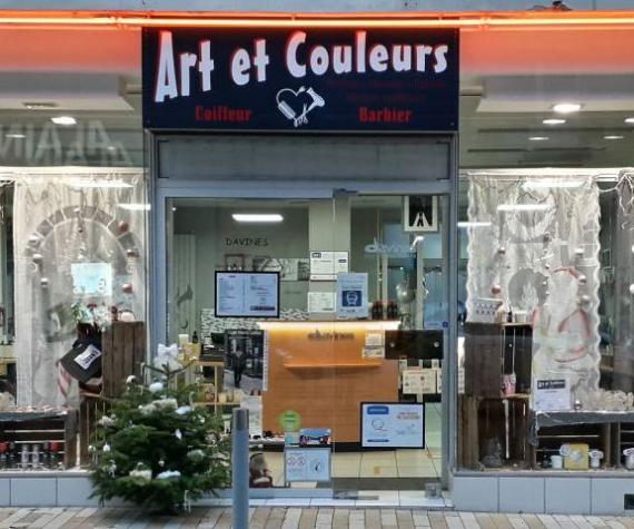 art et couleurs-falaise-beauty planet-1