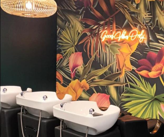 Me & My Salon MORLAIX-Beauty Planet-1