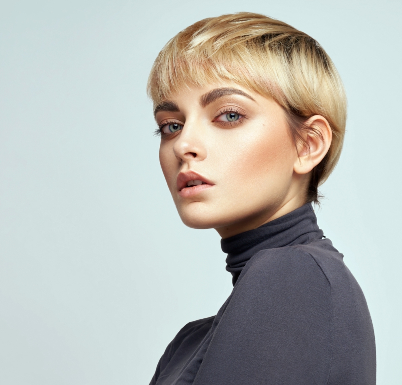 Cheveux courts : pourquoi oser la coupe garçonne cette année ?